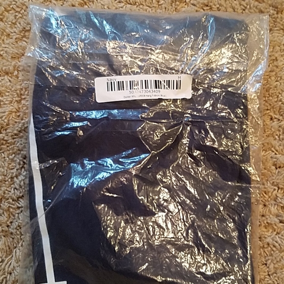 Doctor Who Tardis Hang t-shirt - Picture 4 of 4